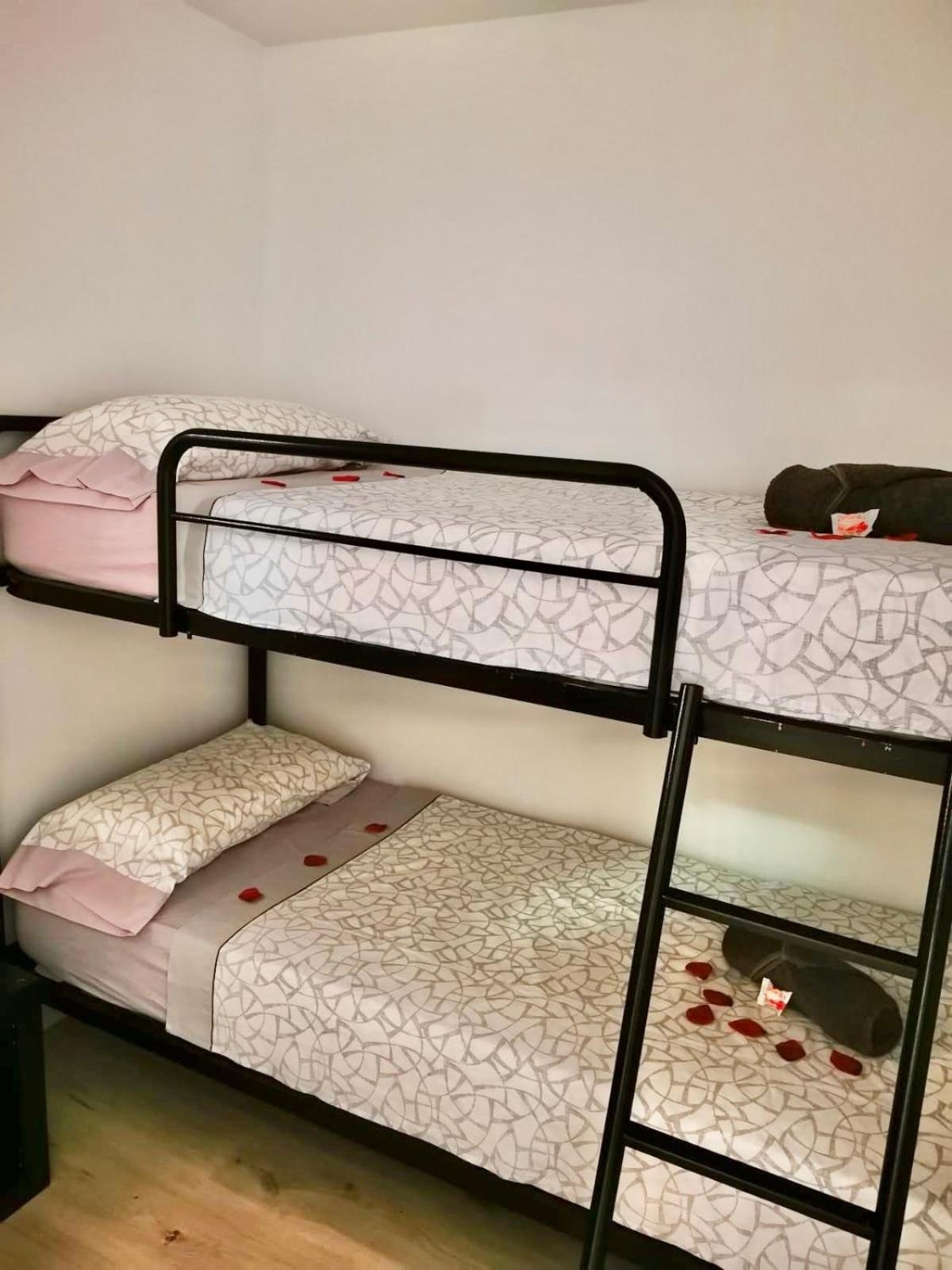 Apartment Ruby Lloret de Mar Ngoại thất bức ảnh